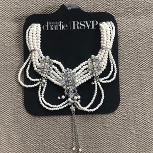 Beautiful faux pearl choker Charming Charlie RSVP